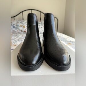 Treasure & Bond Women Gabriella Chelsea Boot